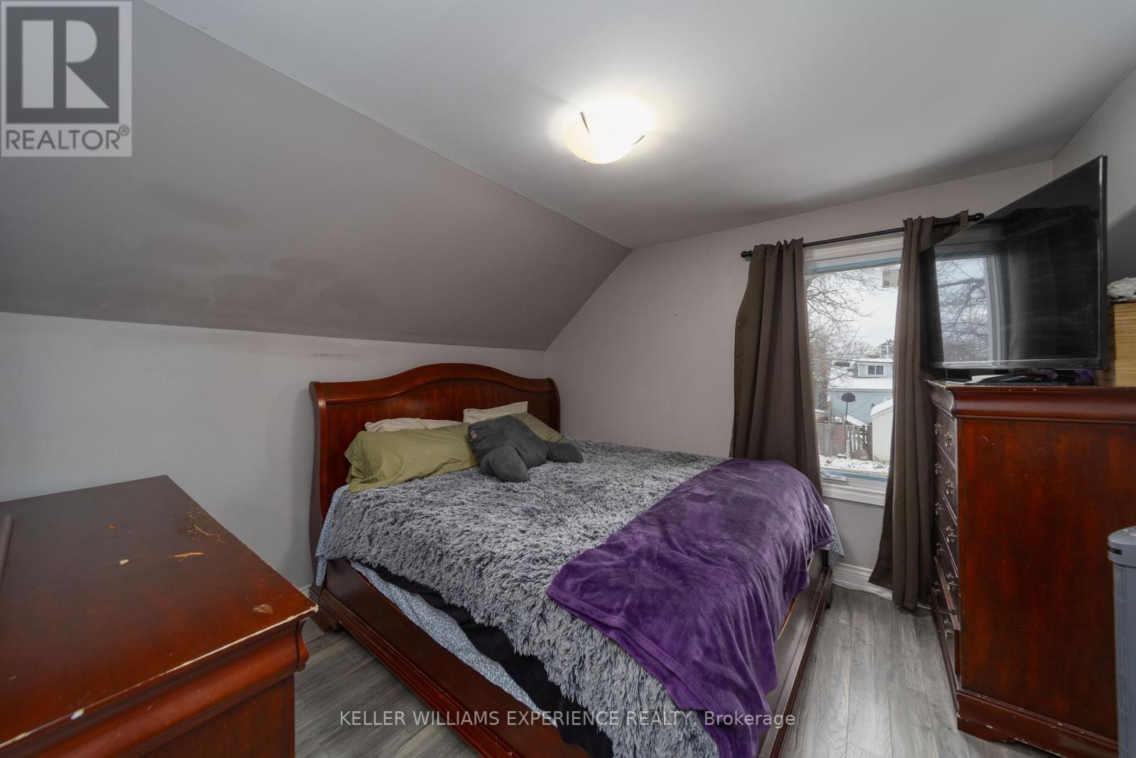 96 Province Street N, Hamilton, Ontario  L8K 4H6 - Photo 11 - X11913432