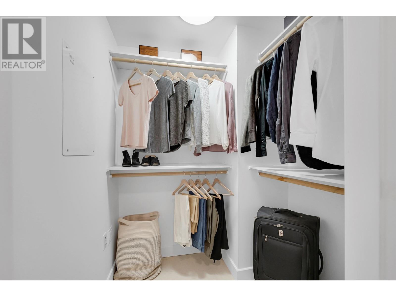 203 175 W 2nd Street, North Vancouver, British Columbia  V7M 0A5 - Photo 8 - R2955430