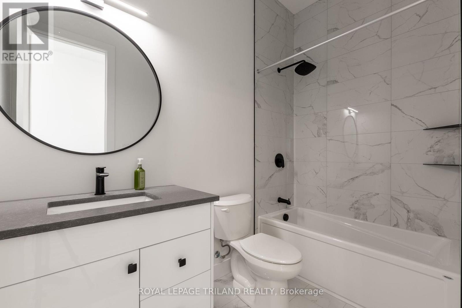 Property at 32 BRISCOE CRESCENT image 5