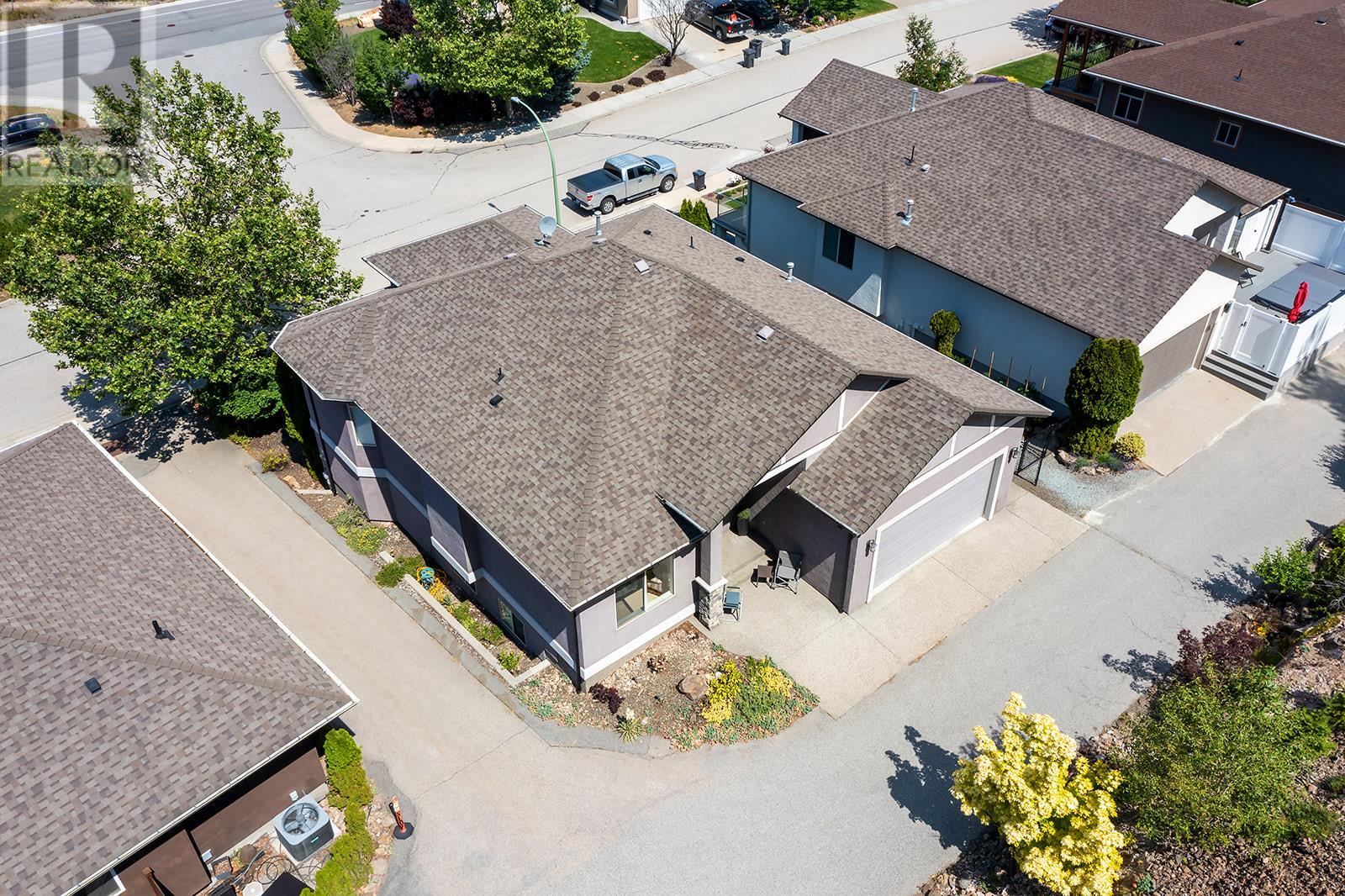 1077 Peak Point Drive, West Kelowna, British Columbia  V1Z 4B4 - Photo 30 - 10331948