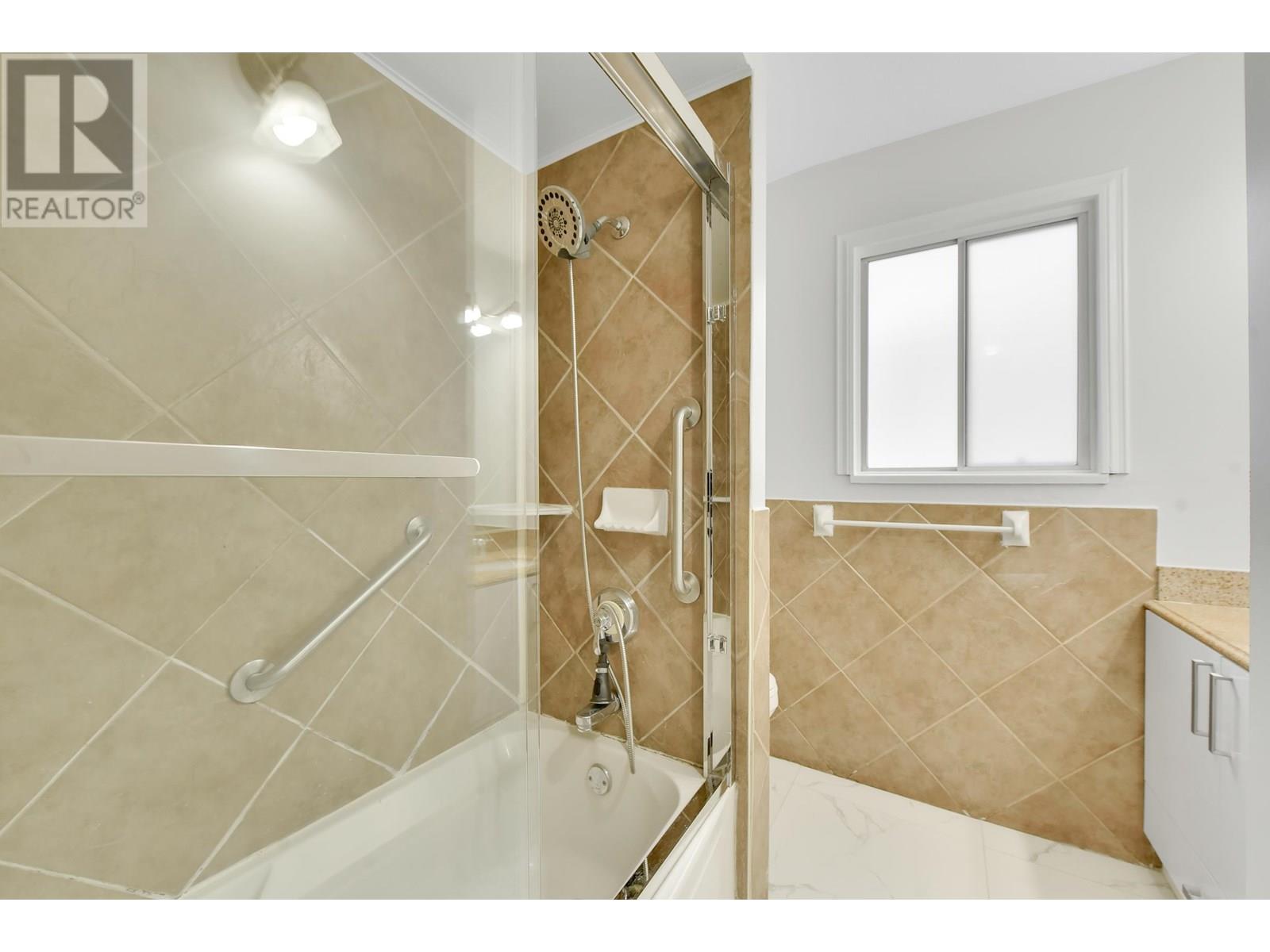 1210 63 Avenue, Vancouver, British Columbia  V5X 2L4 - Photo 19 - R2955132
