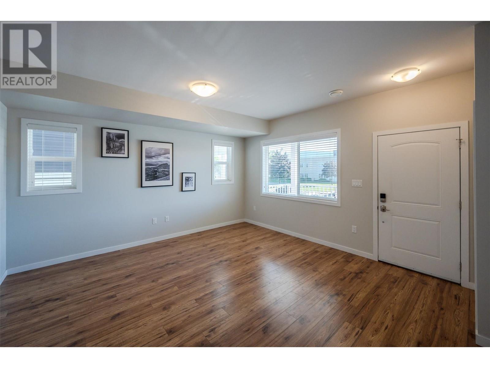 Property at 13620 Kelly Avenue image 3