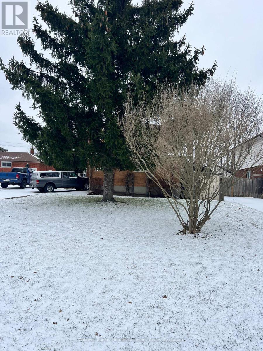 66-68 - 68 Almond Road, London, Ontario  N5Z 4C4 - Photo 7 - X11921417