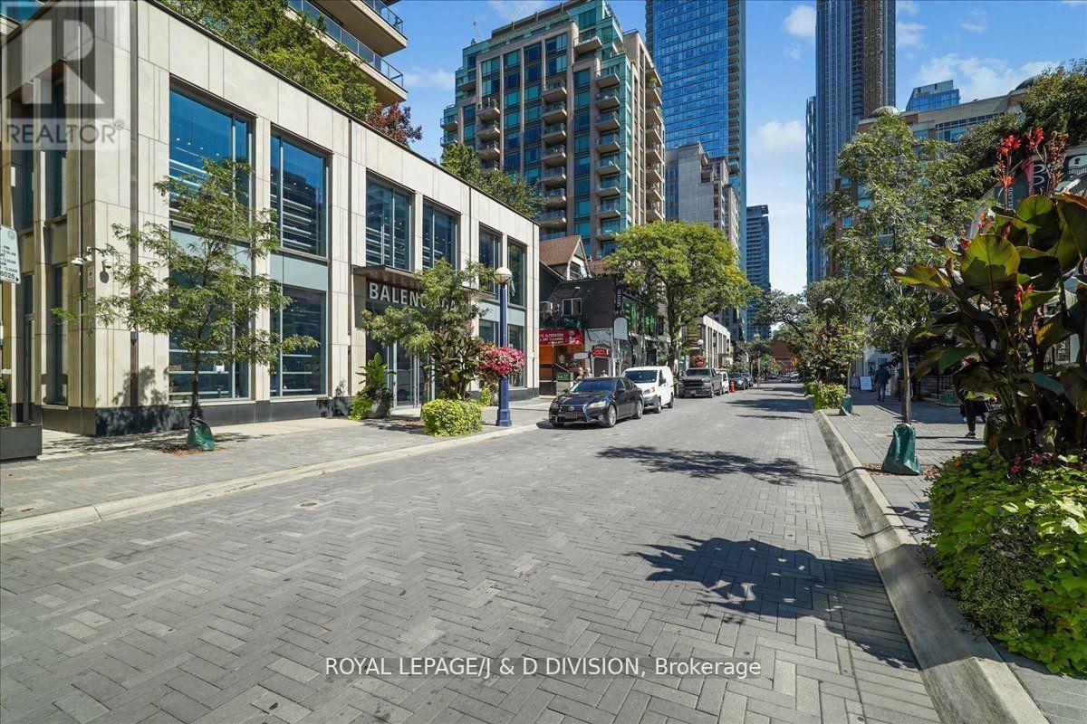 404 - 1166 Bay Street, Toronto, Ontario  M5S 2X8 - Photo 37 - C11921426