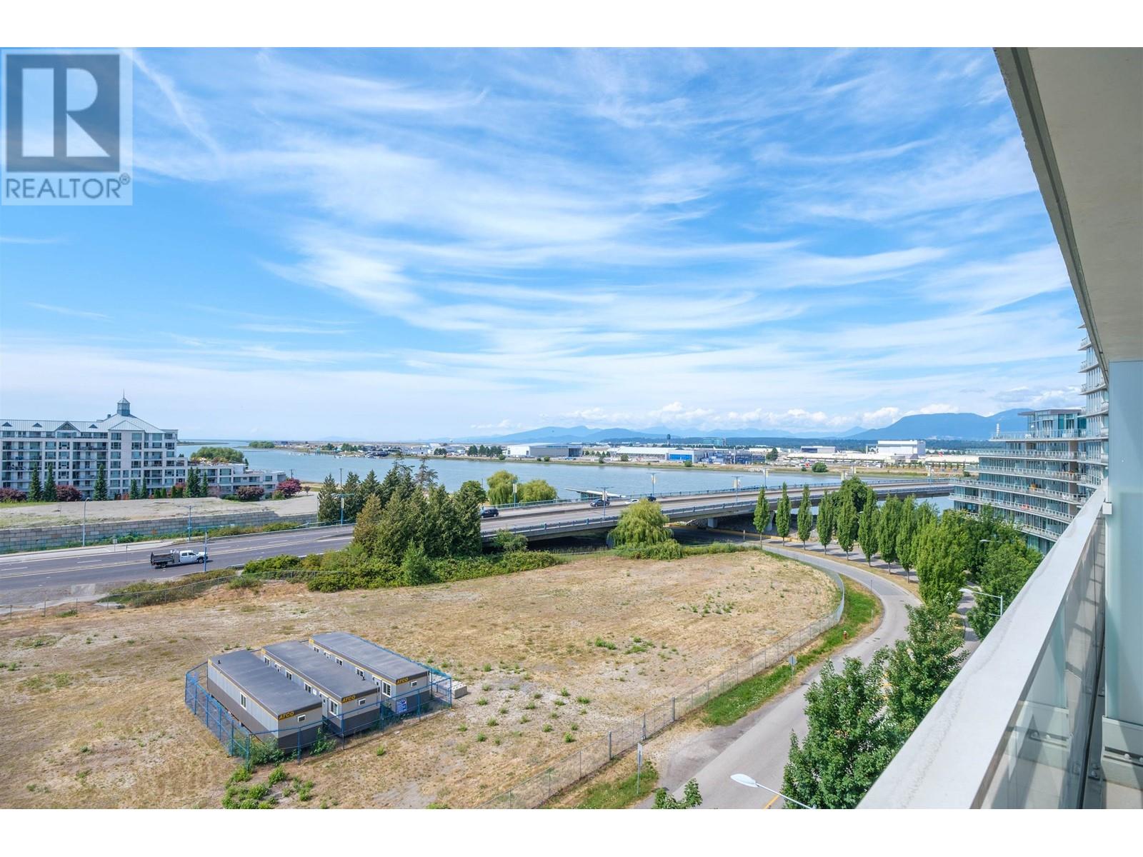 Listing Picture 3 of 22 : 710 5177 BRIGHOUSE WAY, Richmond / 烈治文 - 魯藝地產 Yvonne Lu Group - MLS Medallion Club Member