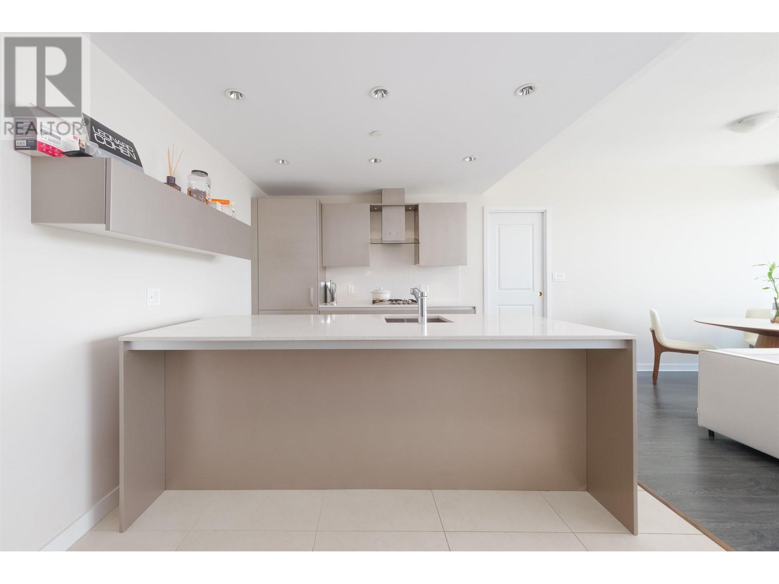 Listing Picture 16 of 22 : 710 5177 BRIGHOUSE WAY, Richmond / 烈治文 - 魯藝地產 Yvonne Lu Group - MLS Medallion Club Member