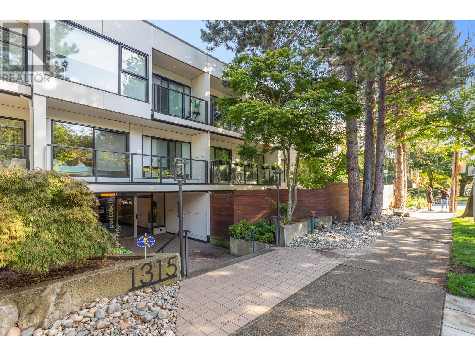 Listing Picture 21 of 22 : 206 1315 W 7TH AVENUE, Vancouver / 溫哥華 - 魯藝地產 Yvonne Lu Group - MLS Medallion Club Member