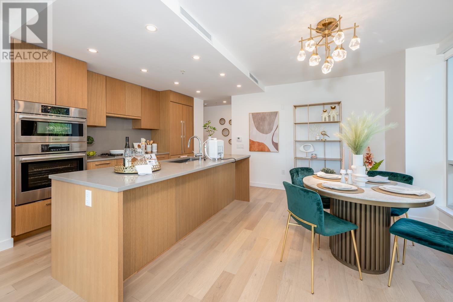 Listing Picture 7 of 26 : 301 4988 CAMBIE STREET, Vancouver / 溫哥華 - 魯藝地產 Yvonne Lu Group - MLS Medallion Club Member