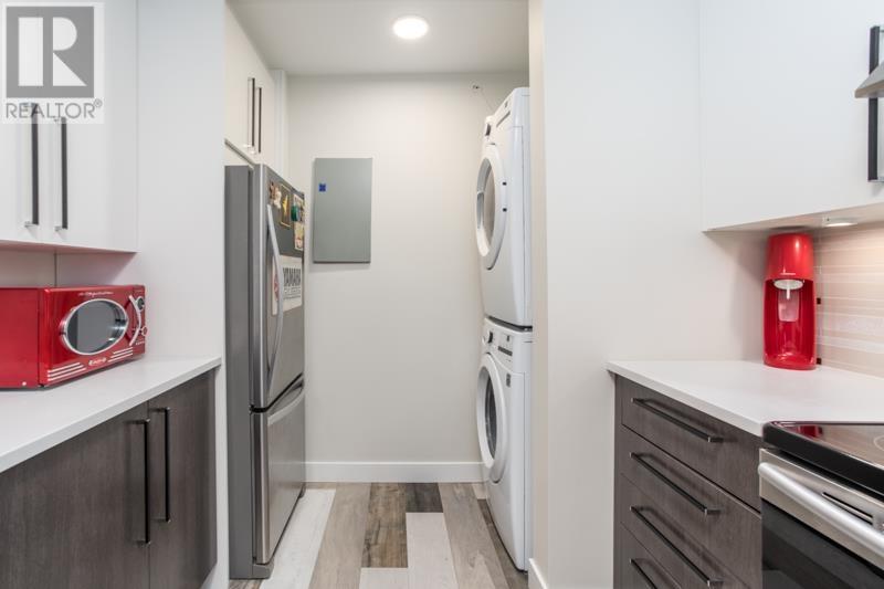 Listing Picture 11 of 33 : 322 7437 MOFFATT ROAD, Richmond / 烈治文 - 魯藝地產 Yvonne Lu Group - MLS Medallion Club Member