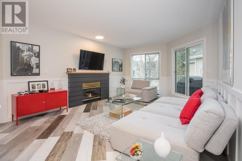 Listing Picture 4 of 33 : 322 7437 MOFFATT ROAD, Richmond / 烈治文 - 魯藝地產 Yvonne Lu Group - MLS Medallion Club Member