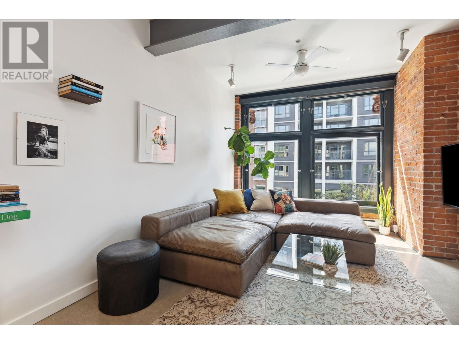 Listing Picture 11 of 30 : 503 53 W HASTINGS STREET, Vancouver / 溫哥華 - 魯藝地產 Yvonne Lu Group - MLS Medallion Club Member