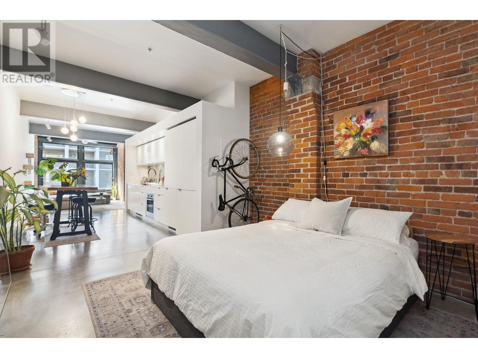 Listing Picture 15 of 30 : 503 53 W HASTINGS STREET, Vancouver / 溫哥華 - 魯藝地產 Yvonne Lu Group - MLS Medallion Club Member