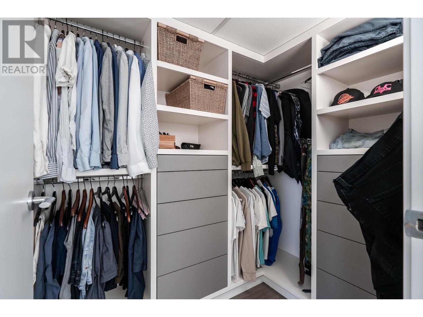 Listing Picture 20 of 39 : 607 1351 CONTINENTAL STREET, Vancouver / 溫哥華 - 魯藝地產 Yvonne Lu Group - MLS Medallion Club Member