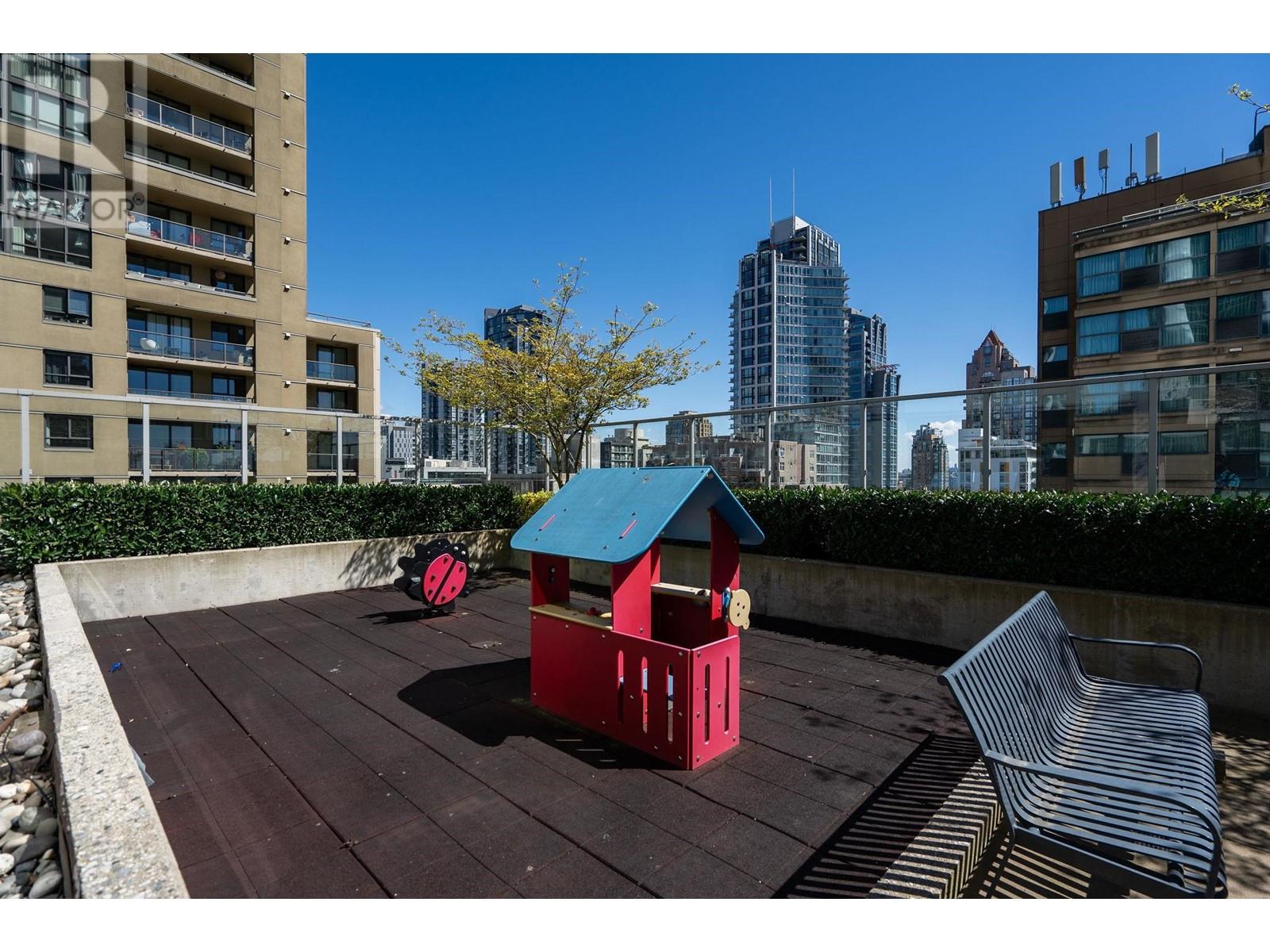 Listing Picture 31 of 39 : 607 1351 CONTINENTAL STREET, Vancouver / 溫哥華 - 魯藝地產 Yvonne Lu Group - MLS Medallion Club Member