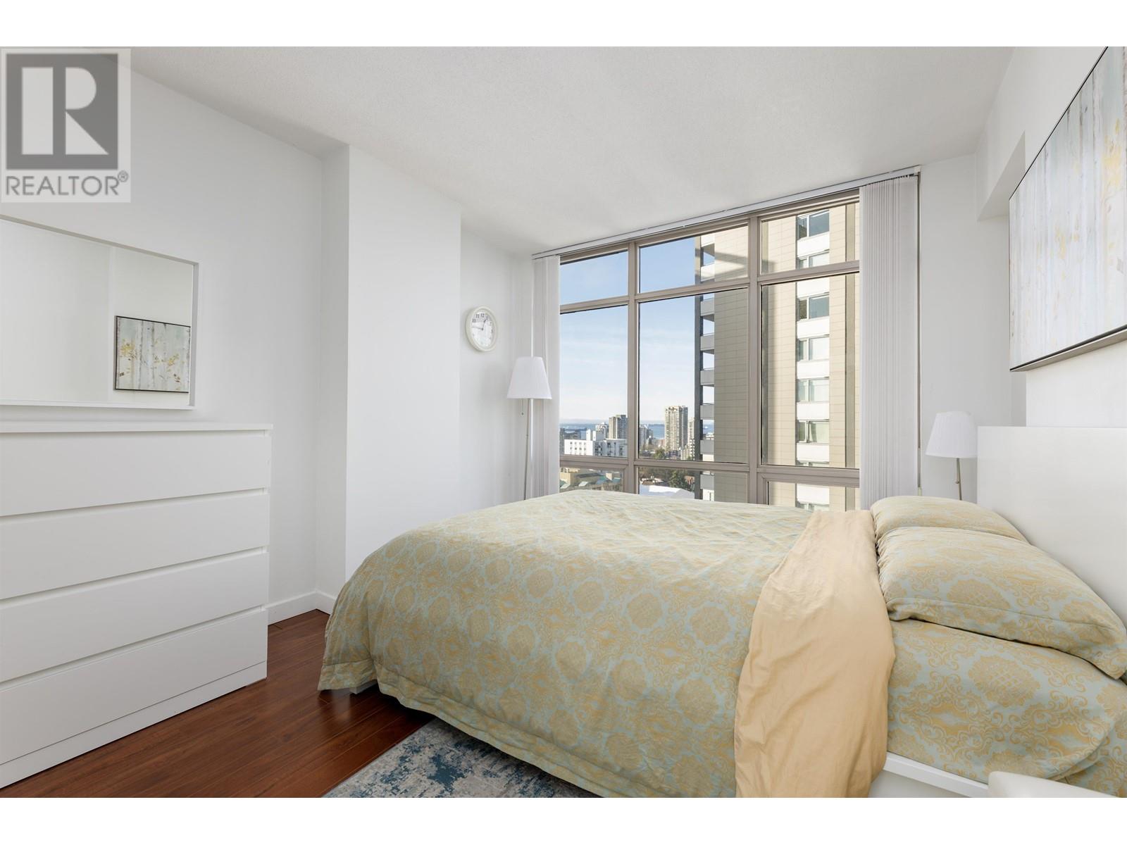 Listing Picture 7 of 21 : 1604 1288 ALBERNI STREET, Vancouver / 溫哥華 - 魯藝地產 Yvonne Lu Group - MLS Medallion Club Member