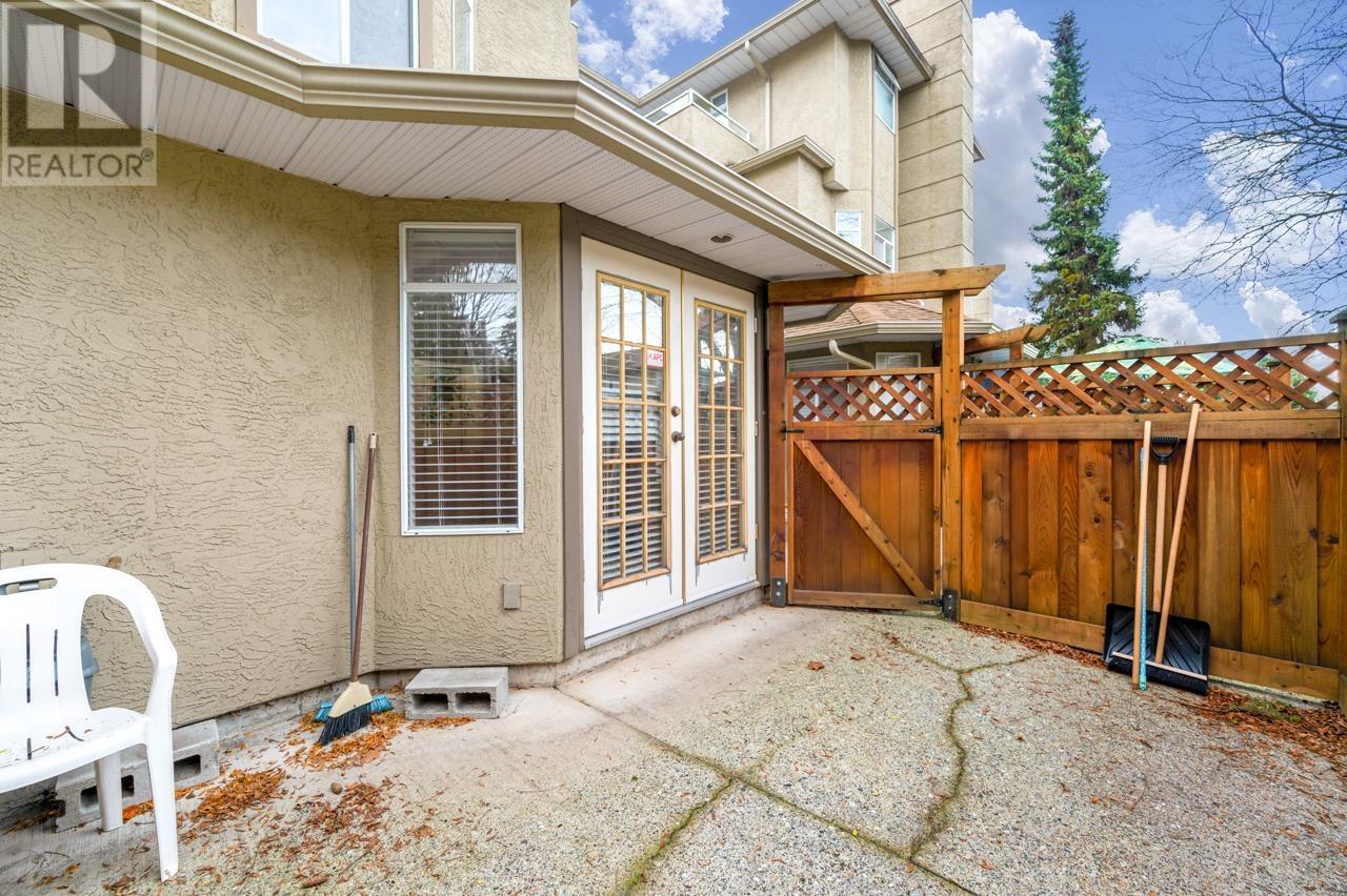 4 7188 Edmonds Street, Burnaby, British Columbia  V3N 4X6 - Photo 11 - R2954636