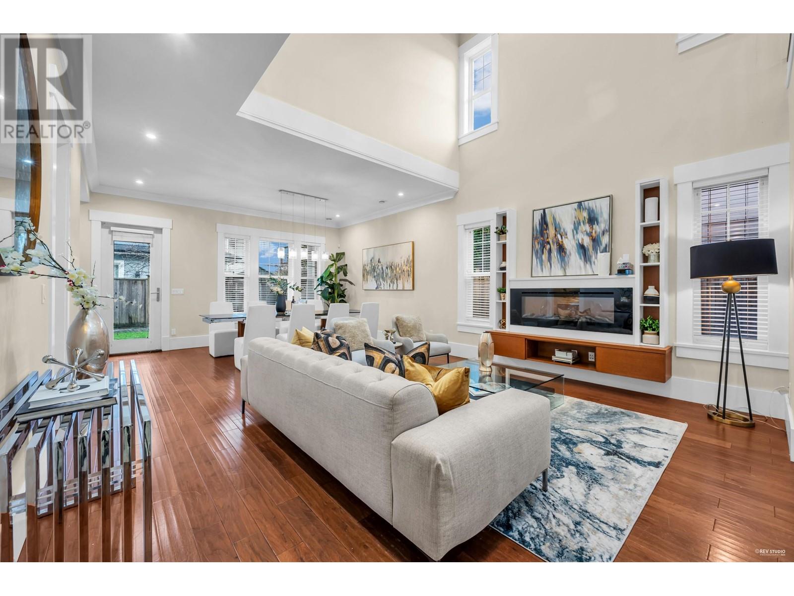 Listing Picture 6 of 40 : 6351 GOLDSMITH DRIVE, Richmond / 烈治文 - 魯藝地產 Yvonne Lu Group - MLS Medallion Club Member