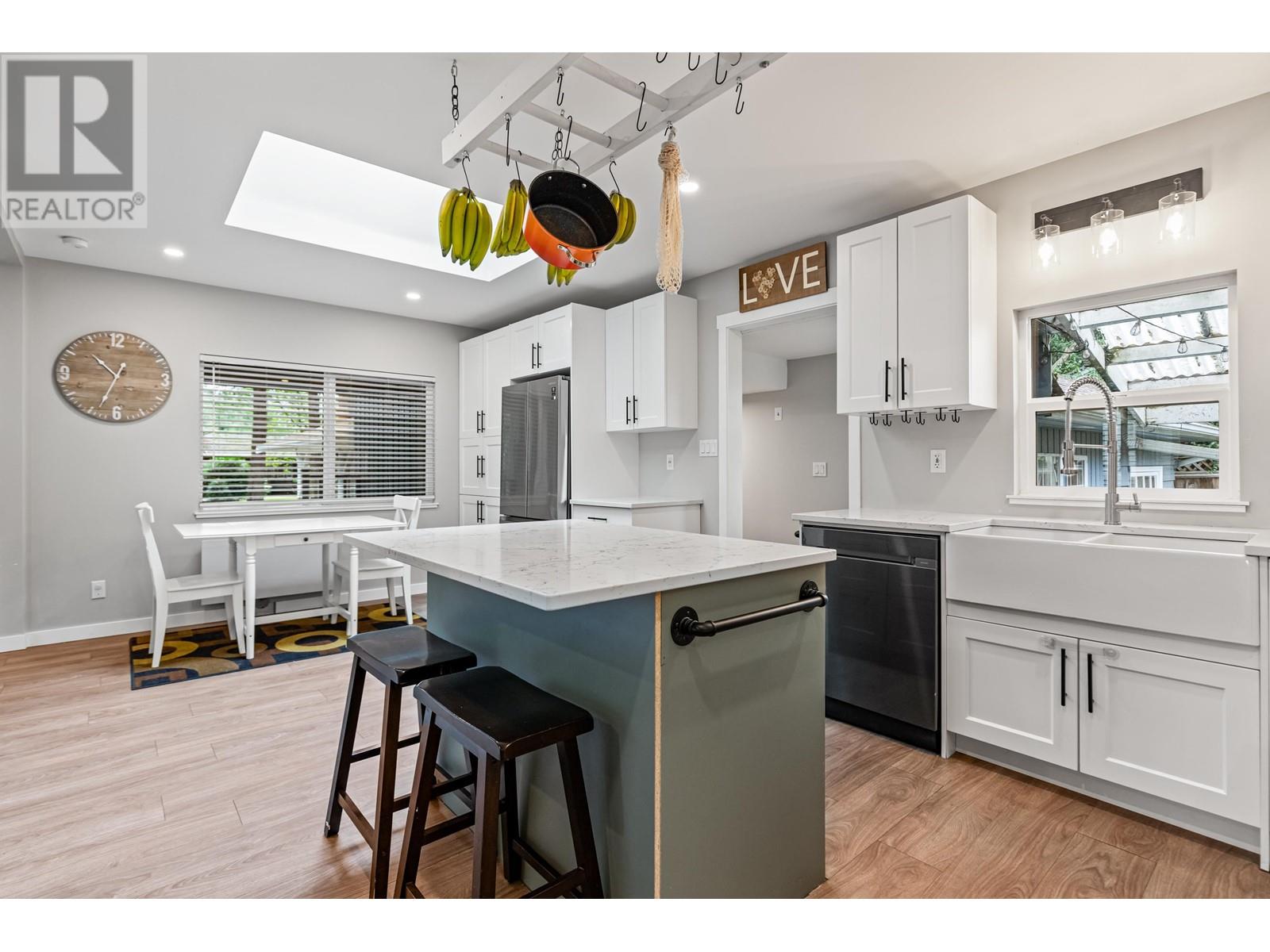 21282 124 Avenue, Maple Ridge, British Columbia  V2X 4G9 - Photo 17 - R2955622