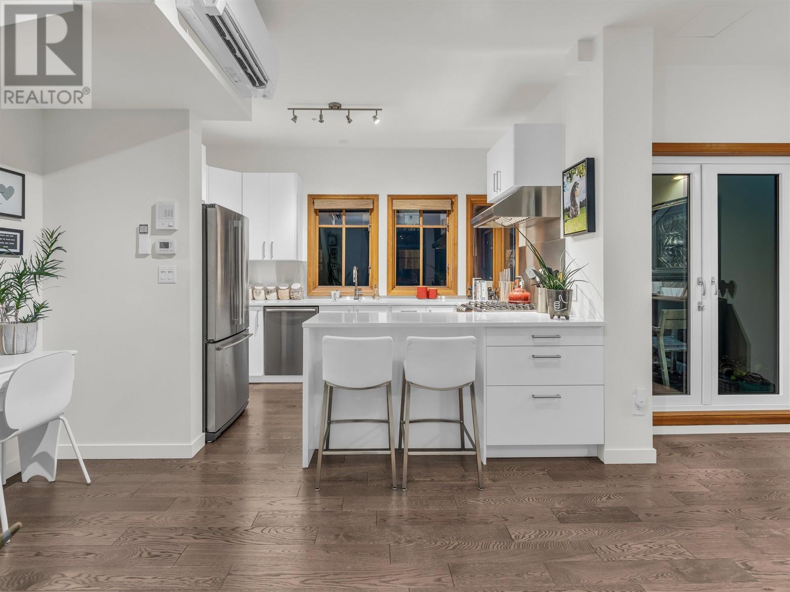 135 Alexander Street, Vancouver, British Columbia V6A 1B8 - Photo 14 - R2955361