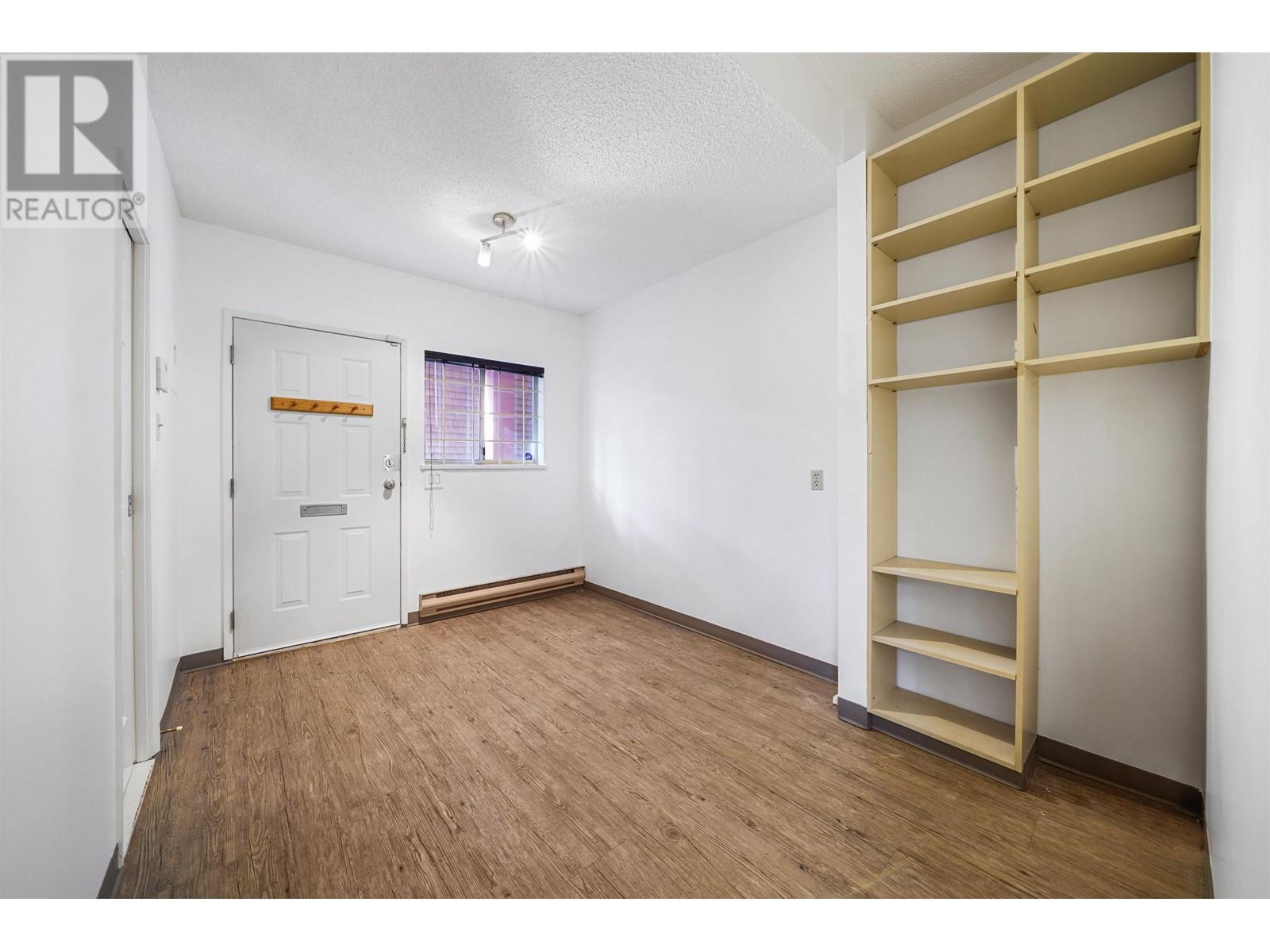 Listing Picture 6 of 15 : 1233 W 7TH AVENUE, Vancouver / 溫哥華 - 魯藝地產 Yvonne Lu Group - MLS Medallion Club Member