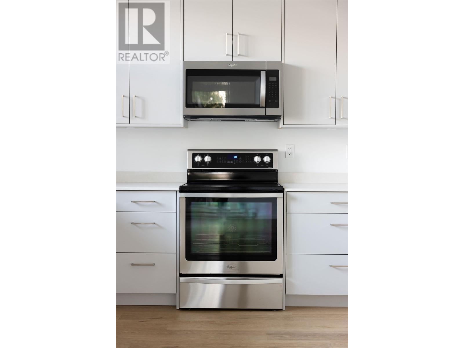 5790 Tillicum Bay Road, Sechelt, British Columbia  V7Z 0C7 - Photo 9 - R2953277