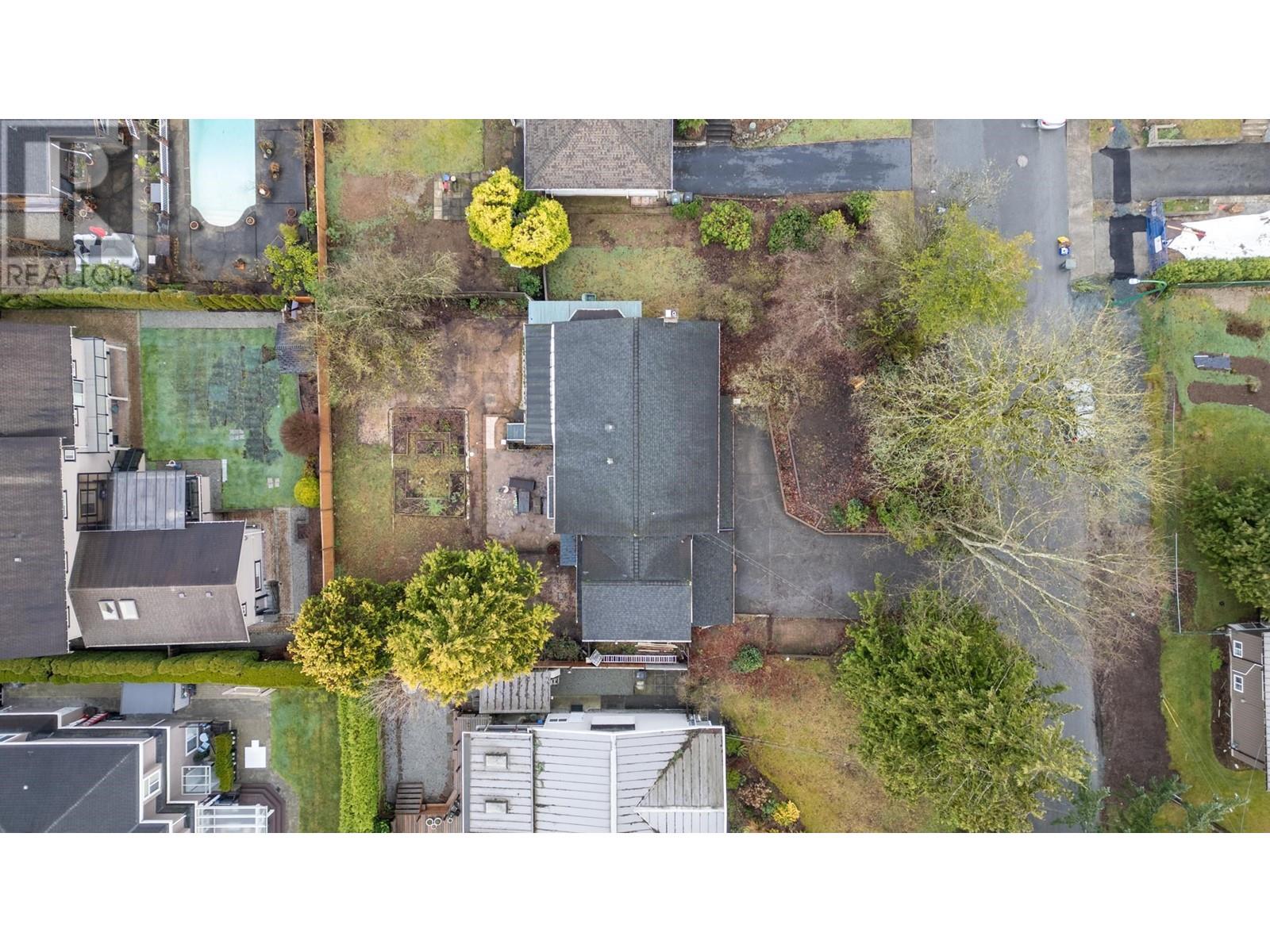 3509 Chrisdale Avenue, Burnaby, British Columbia  V5A 2Y1 - Photo 4 - R2955603
