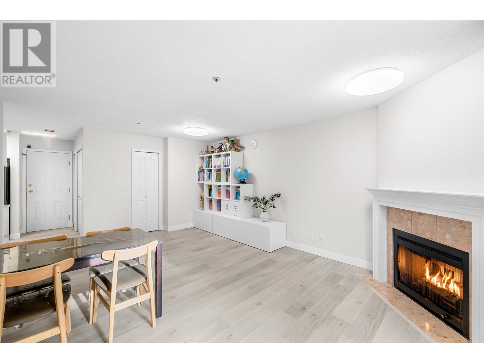 206 3668 Rae Avenue, Vancouver, British Columbia  V5R 6A7 - Photo 12 - R2955321