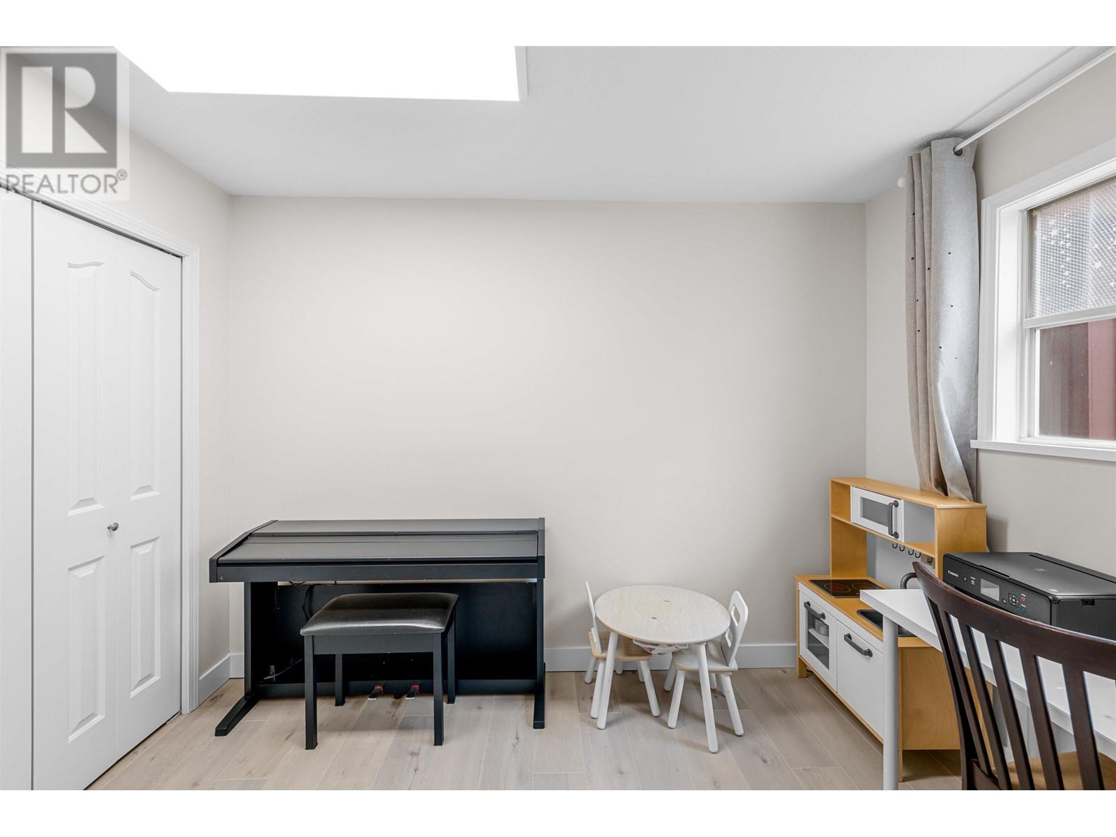 206 3668 Rae Avenue, Vancouver, British Columbia  V5R 6A7 - Photo 22 - R2955321