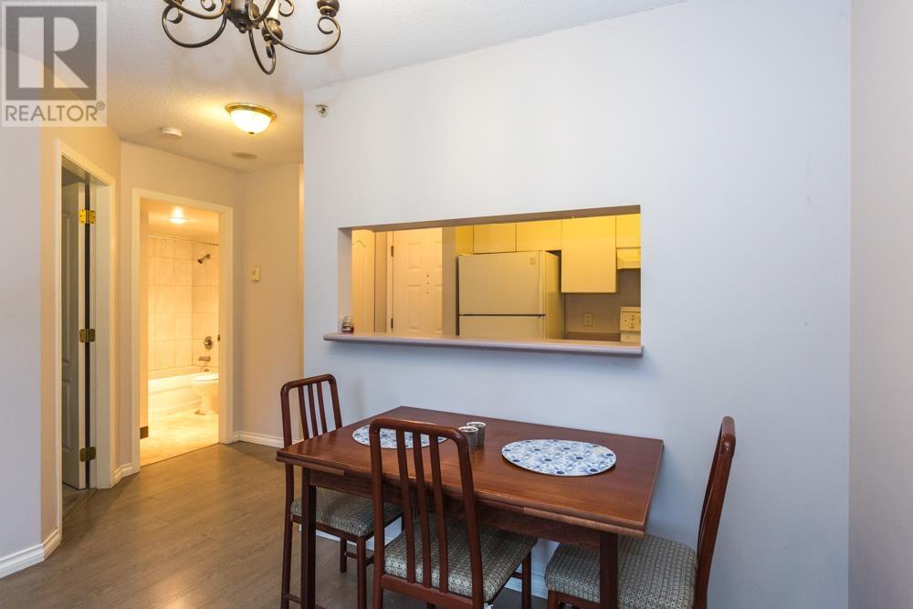 Listing Picture 8 of 15 : 109 3489 ASCOT PLACE, Vancouver / 溫哥華 - 魯藝地產 Yvonne Lu Group - MLS Medallion Club Member