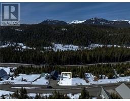 525 Arrowsmith Ridge, Courtenay property photo listing 983022 for sale