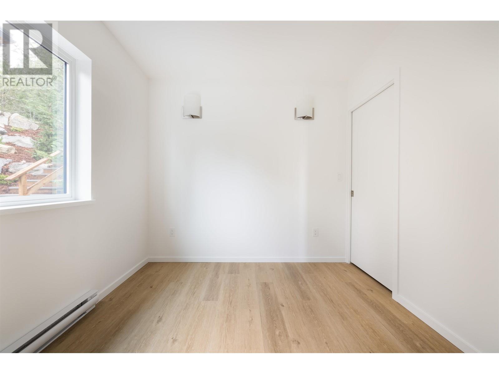 5792 Tillicum Bay Road, Sechelt, British Columbia  V7Z 0C7 - Photo 6 - R2953278