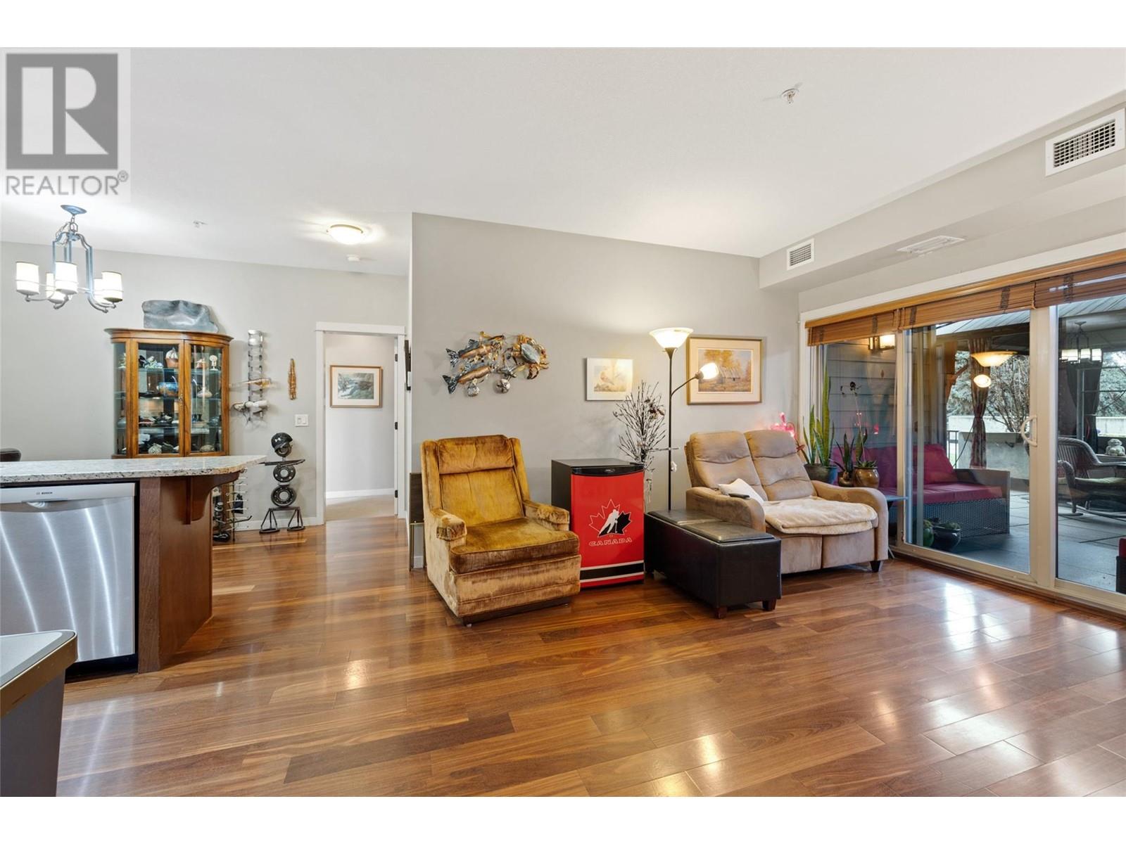 Property at 2142 Vasile Street Unit# 107 image 3