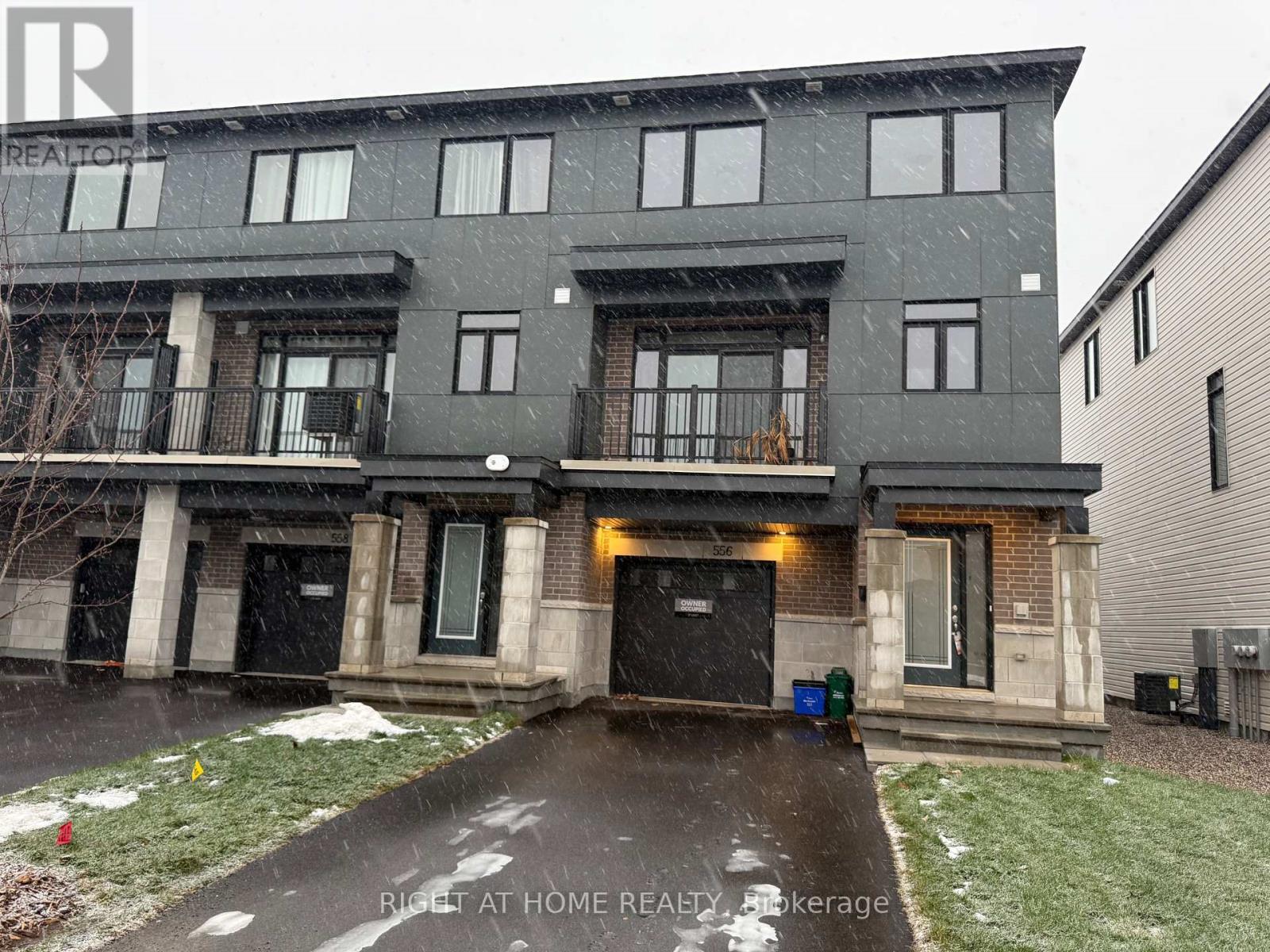 556 TAHOE HEIGHTS, Ottawa, Ontario