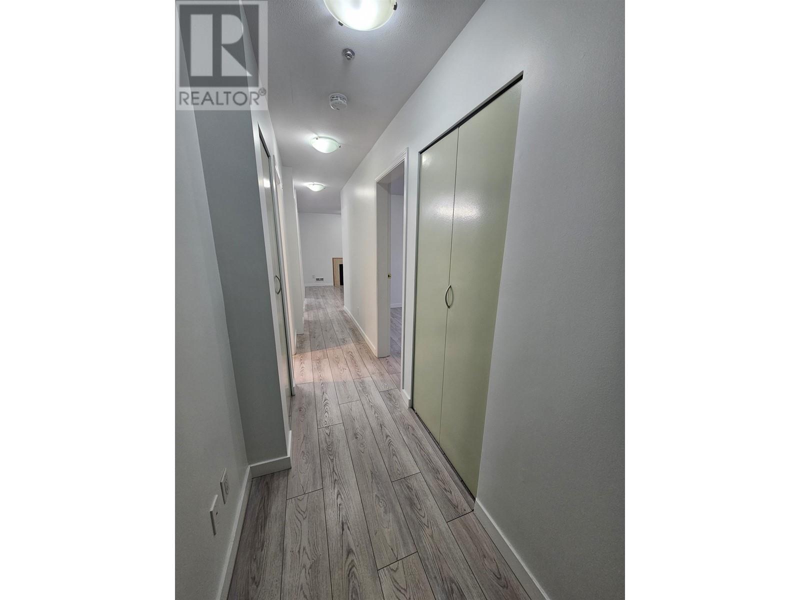 Listing Picture 16 of 18 : 102 1445 W 70TH AVENUE, Vancouver / 溫哥華 - 魯藝地產 Yvonne Lu Group - MLS Medallion Club Member