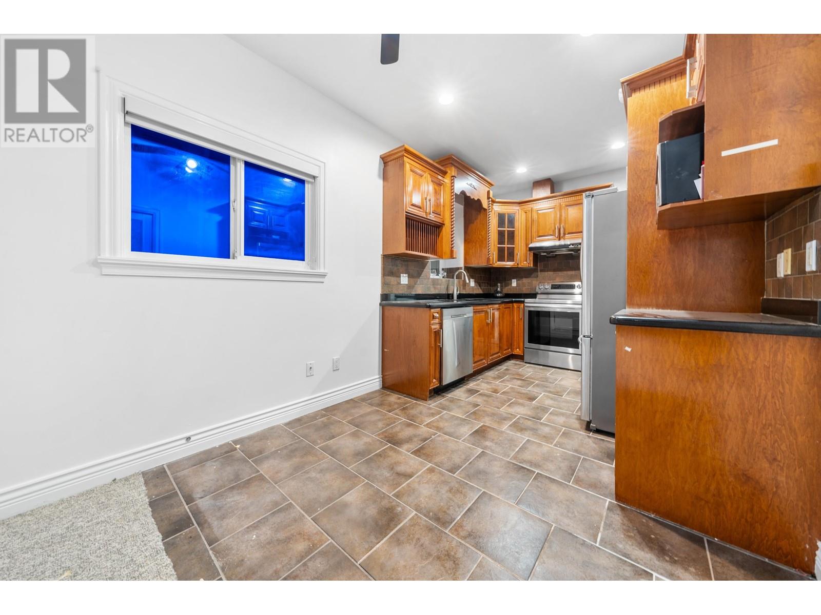 636 E 51st Avenue, Vancouver, British Columbia  V5X 1C9 - Photo 14 - R2955507