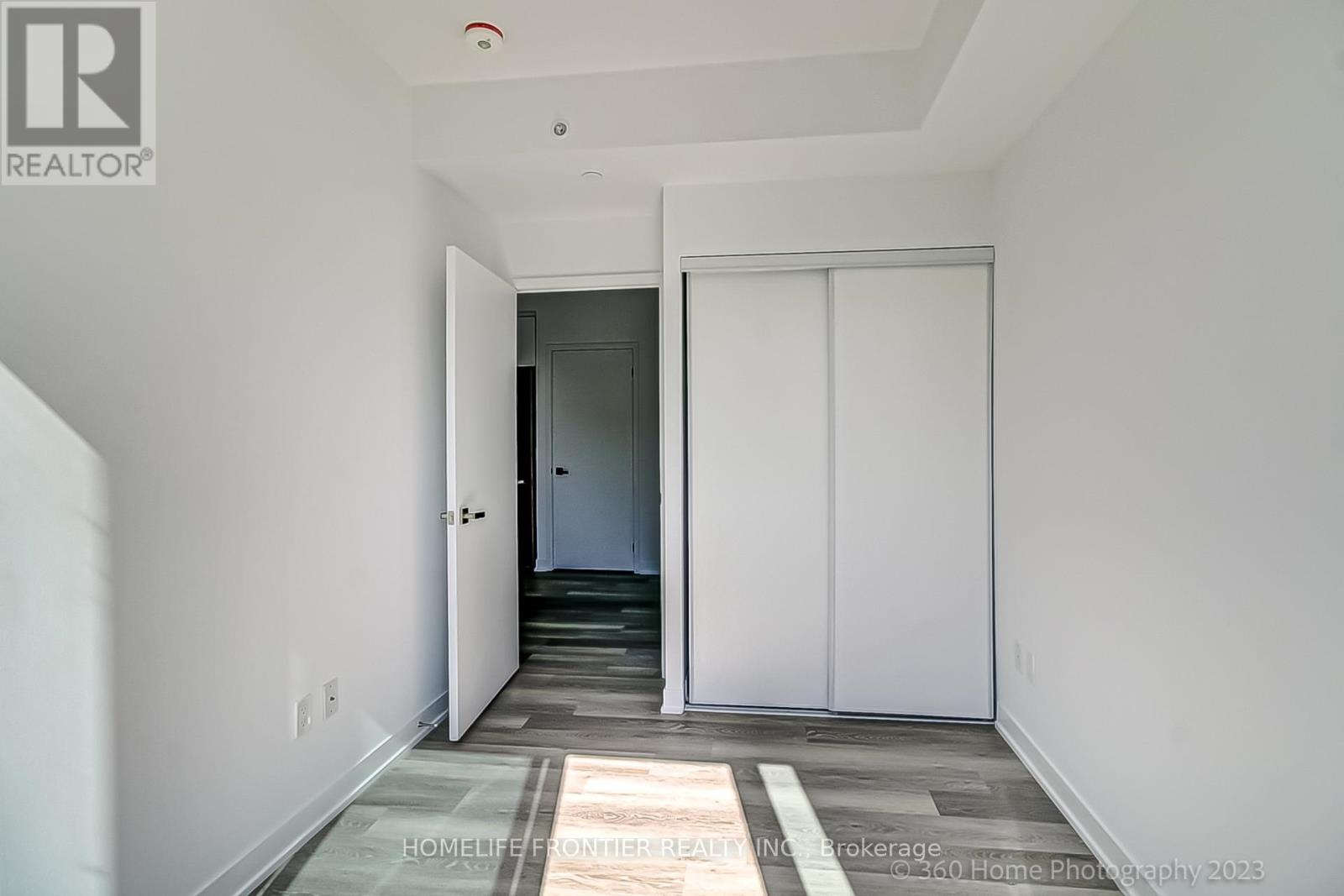 731 - 31 Tippett Road, Toronto, Ontario  M3H 0C8 - Photo 18 - C11921617