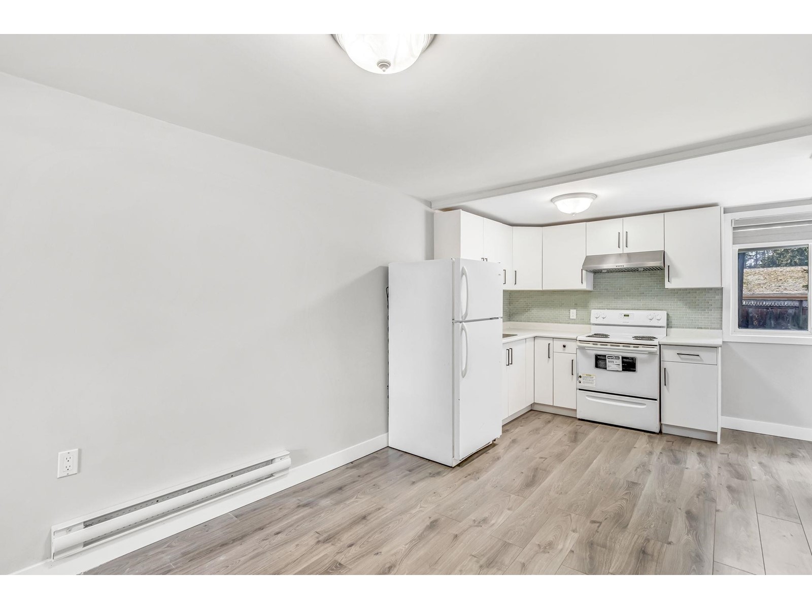 15112 Dove Place, Surrey, British Columbia  V3R 4T5 - Photo 18 - R2955194
