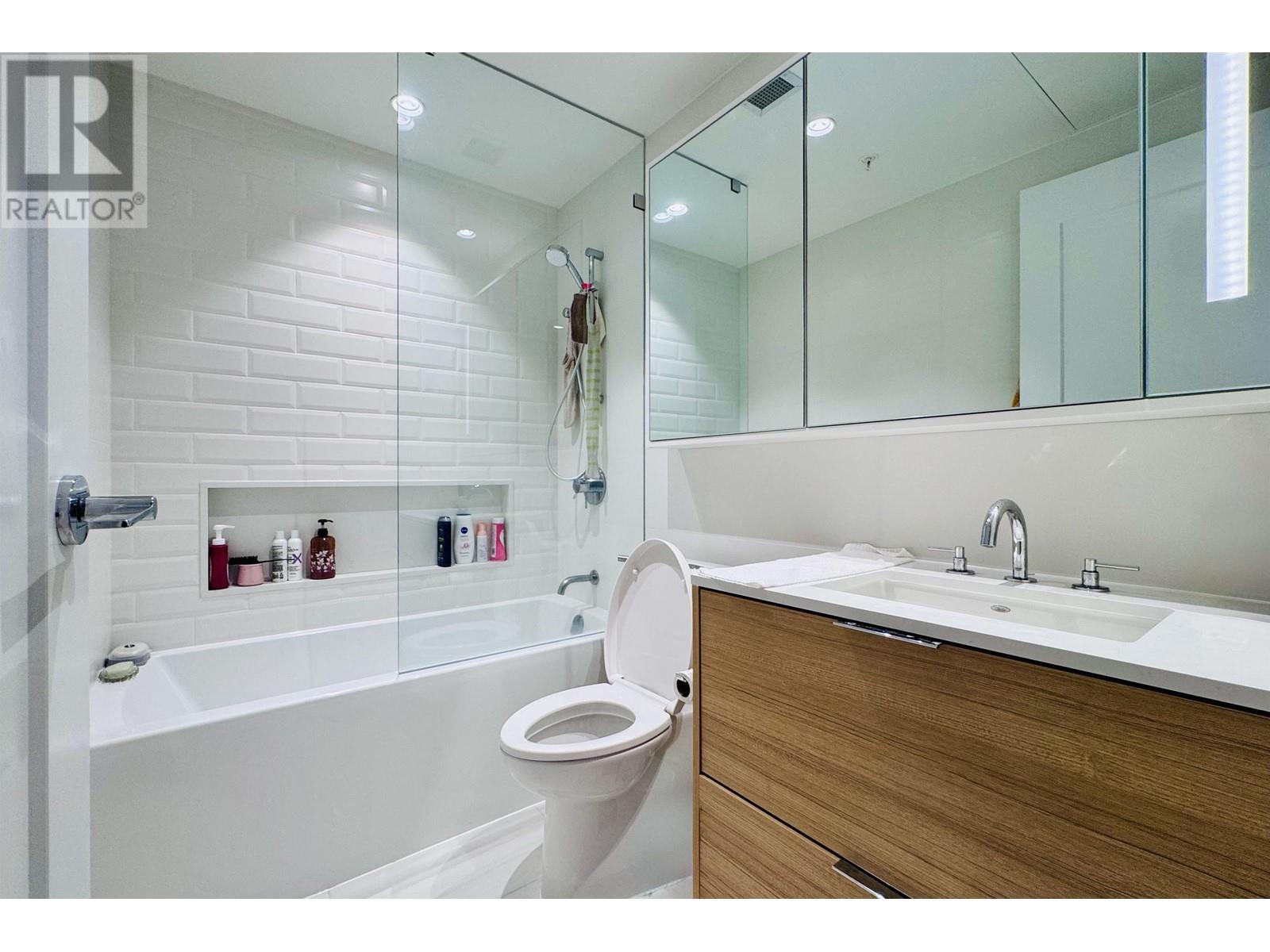 806 1045 Austin Avenue, Coquitlam, British Columbia  V3K 0G9 - Photo 8 - R2955630