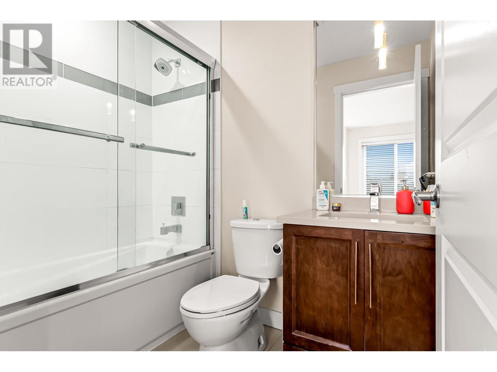 Listing Picture 20 of 32 : 29 8699 WILLIAMS ROAD, Richmond / 烈治文 - 魯藝地產 Yvonne Lu Group - MLS Medallion Club Member