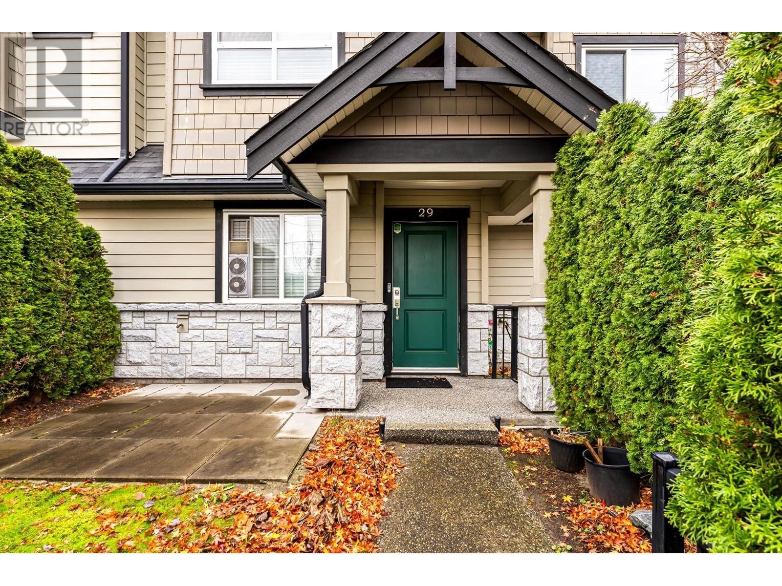 Listing Picture 3 of 32 : 29 8699 WILLIAMS ROAD, Richmond / 烈治文 - 魯藝地產 Yvonne Lu Group - MLS Medallion Club Member