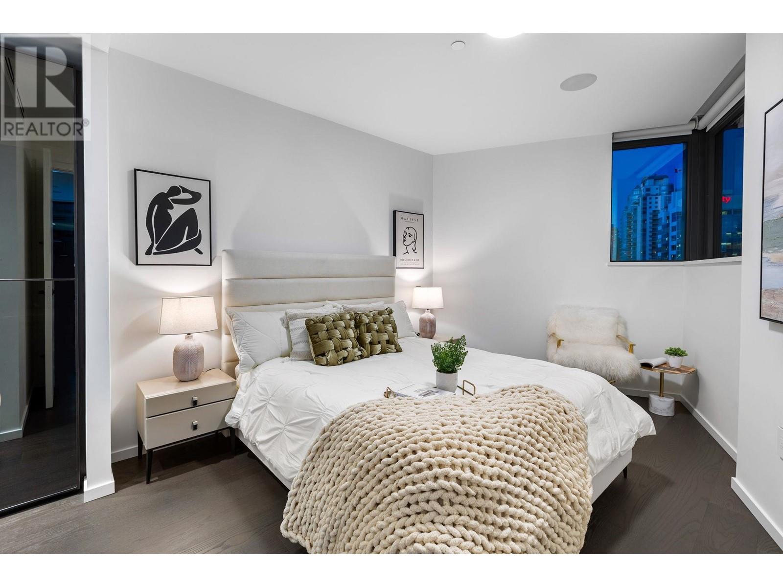 Listing Picture 20 of 40 : 1105 1601 QUEBEC STREET, Vancouver / 溫哥華 - 魯藝地產 Yvonne Lu Group - MLS Medallion Club Member