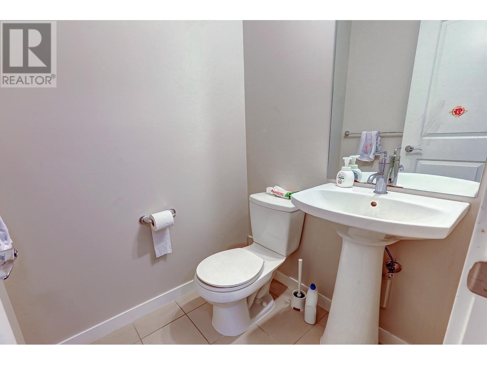 Listing Picture 20 of 30 : 32 9800 ODLIN ROAD, Richmond / 烈治文 - 魯藝地產 Yvonne Lu Group - MLS Medallion Club Member