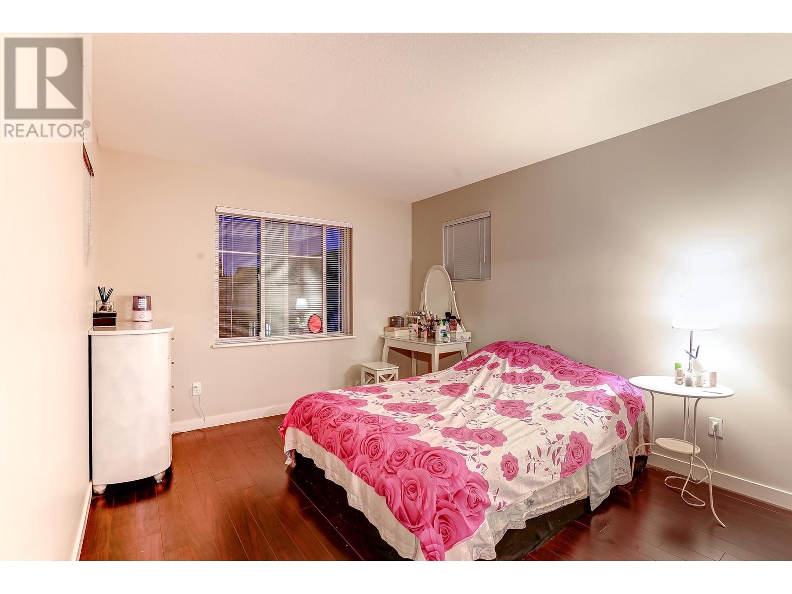 Listing Picture 21 of 30 : 32 9800 ODLIN ROAD, Richmond / 烈治文 - 魯藝地產 Yvonne Lu Group - MLS Medallion Club Member