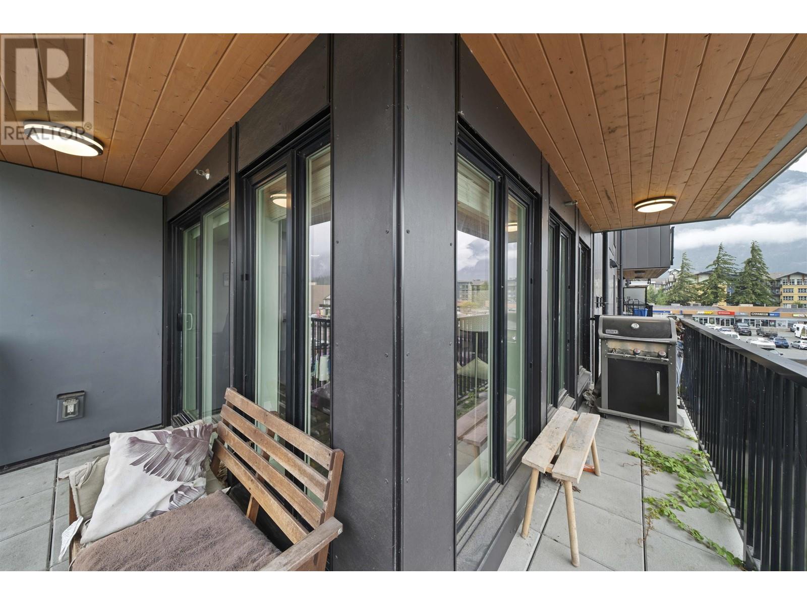 212 1365 Pemberton Avenue, Squamish, British Columbia  V8B 1B7 - Photo 25 - R2955691