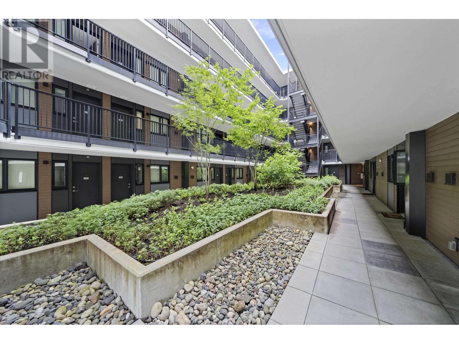 212 1365 Pemberton Avenue, Squamish, British Columbia  V8B 1B7 - Photo 27 - R2955691