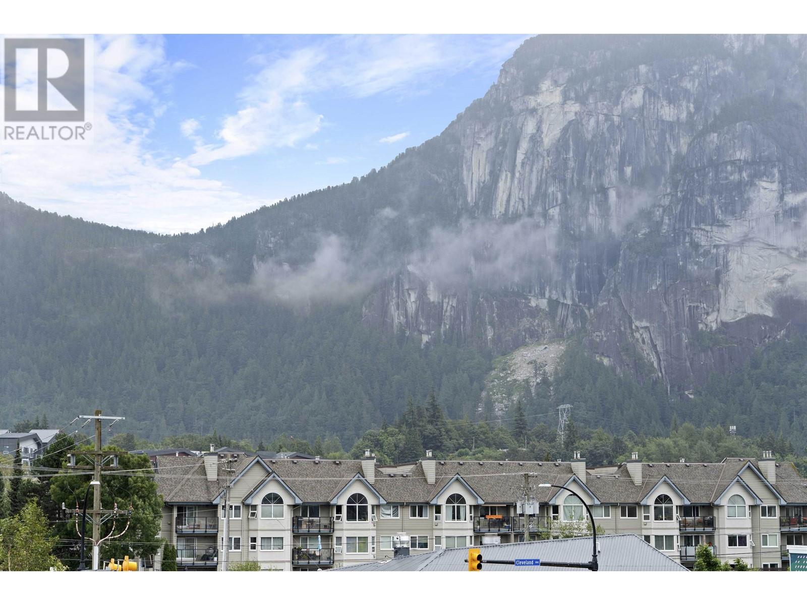 212 1365 Pemberton Avenue, Squamish, British Columbia  V8B 1B7 - Photo 31 - R2955691