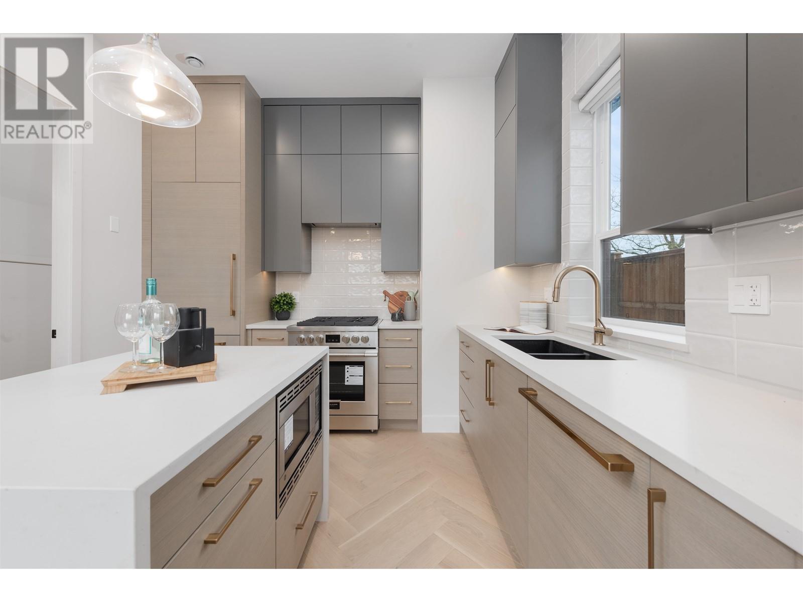 3351 Kaslo Street, Vancouver, British Columbia  V5M 2R1 - Photo 7 - R2955696