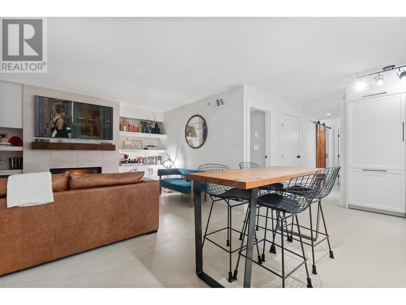 Listing Picture 27 of 28 : 206 55 ALEXANDER STREET, Vancouver / 溫哥華 - 魯藝地產 Yvonne Lu Group - MLS Medallion Club Member