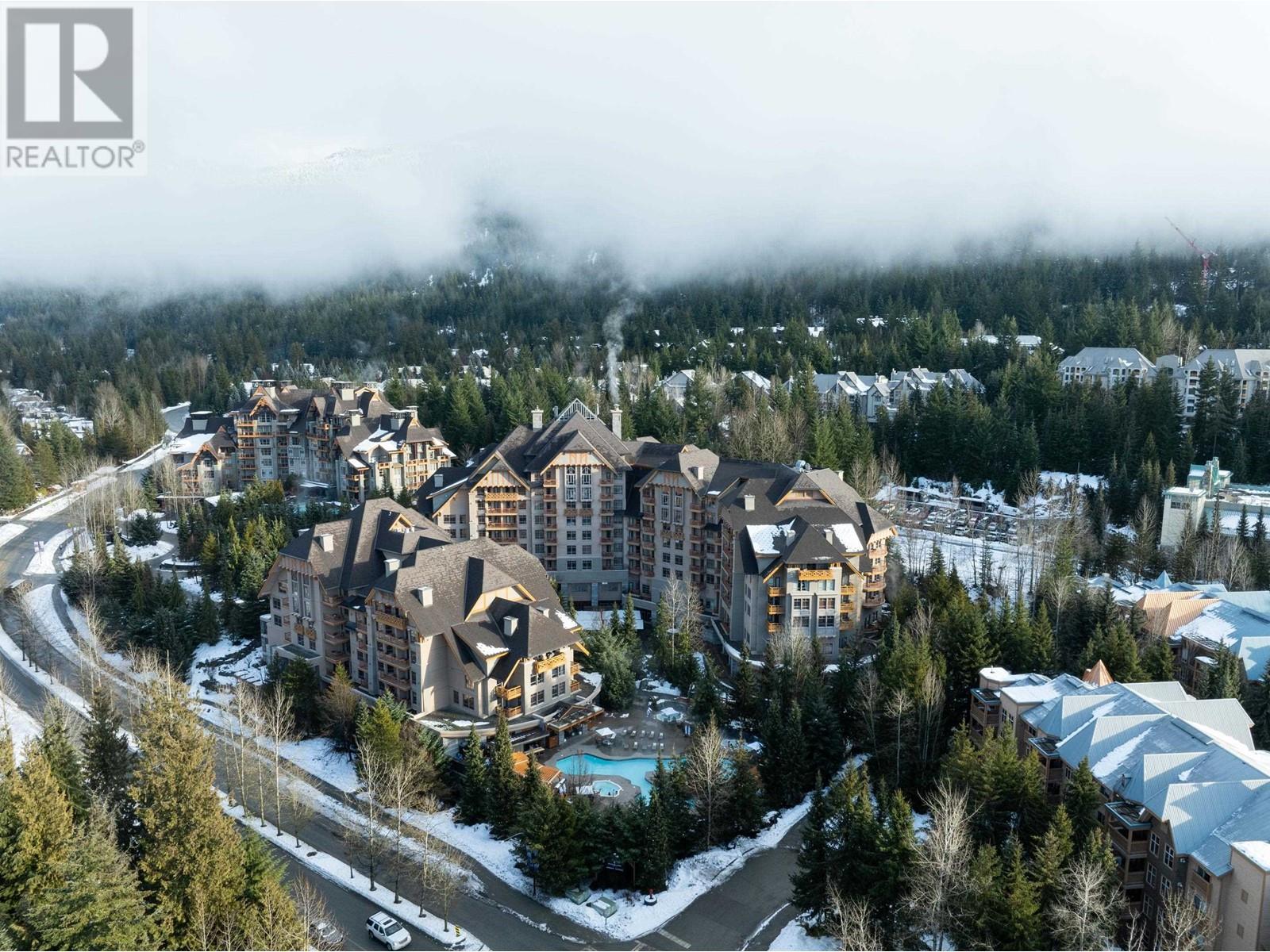 558 4591 Blackcomb Way, Whistler, British Columbia  V8E 0Y4 - Photo 3 - R2955743