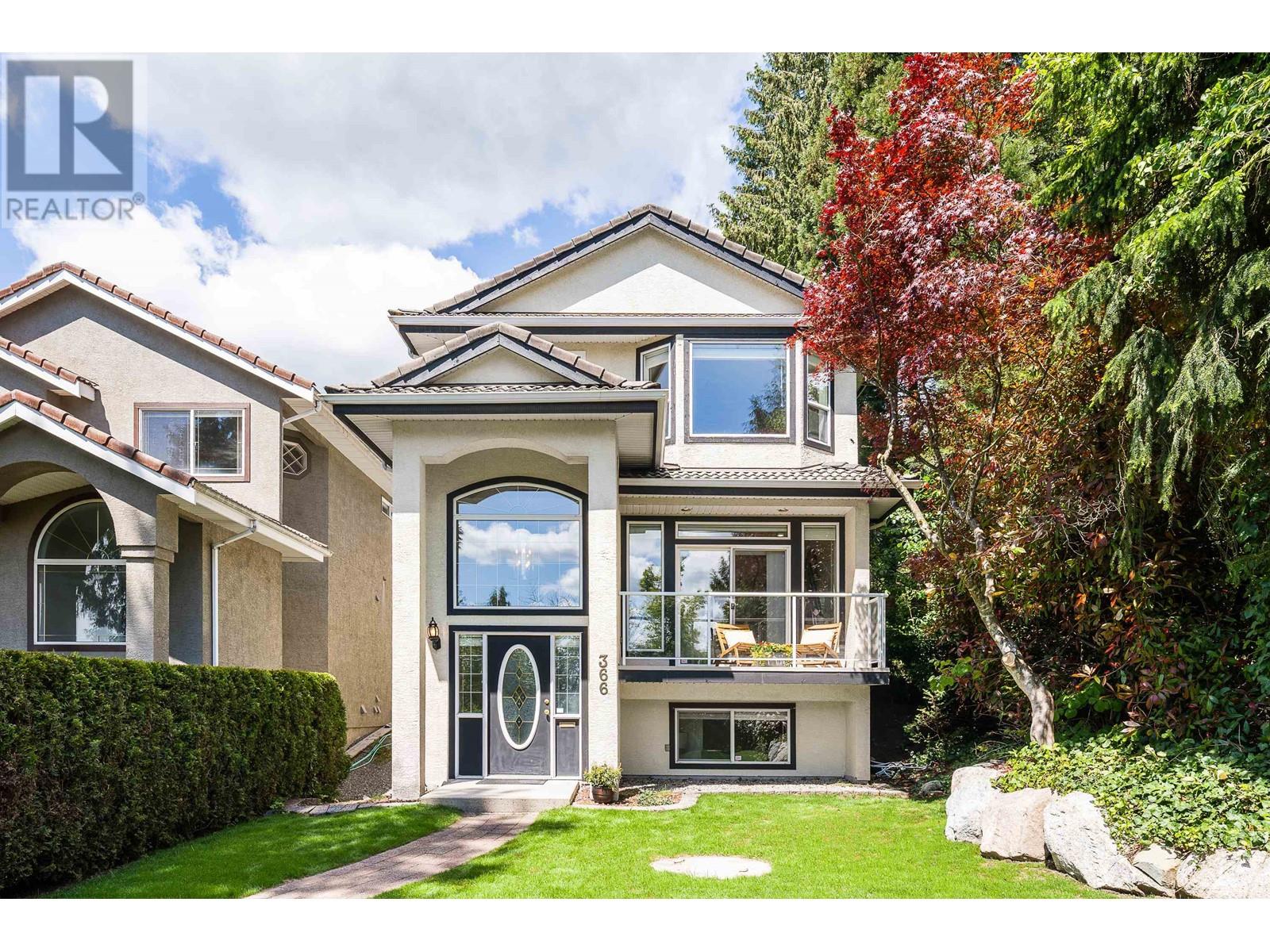 366 E 26th Street, North Vancouver, British Columbia V7N 1B1 - Photo 1 - R2955672